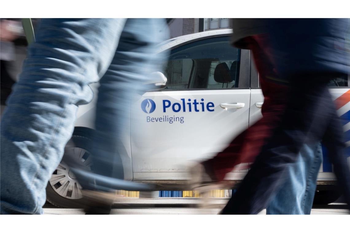 In Antwerpen wurde ein sechsjähriger Junge beim Überqueren eines Zebrastreifens von einem Polizeiwagen erfasst. (Archivbild)