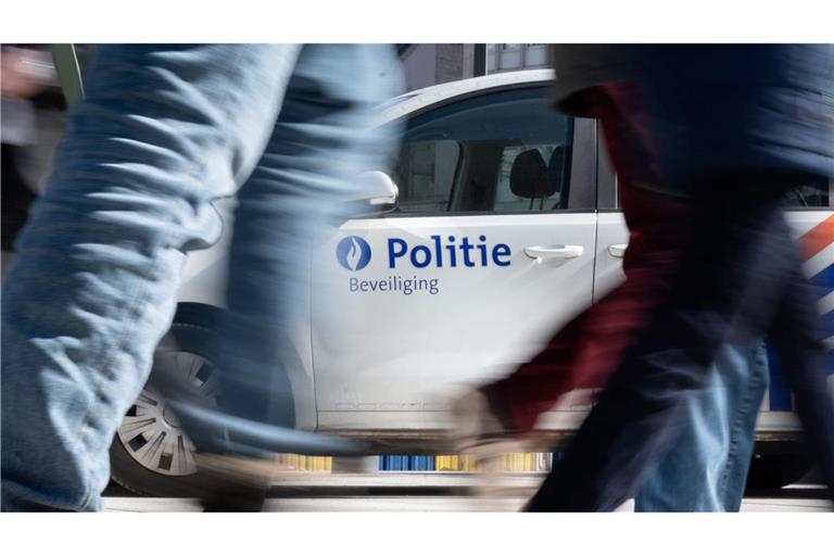 In Antwerpen wurde ein sechsjähriger Junge beim Überqueren eines Zebrastreifens von einem Polizeiwagen erfasst. (Archivbild)