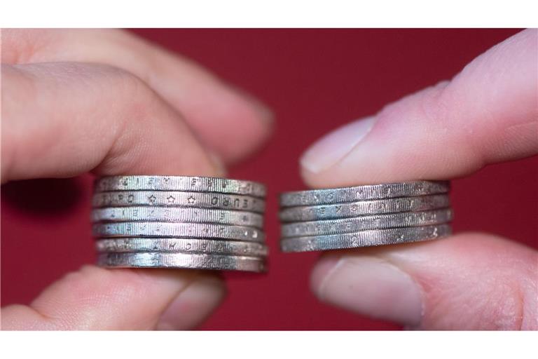 In Baden-Württemberg hat sich die Lohnlücke zwischen Männern und Frauen leicht erhöht. (Symbolbild)