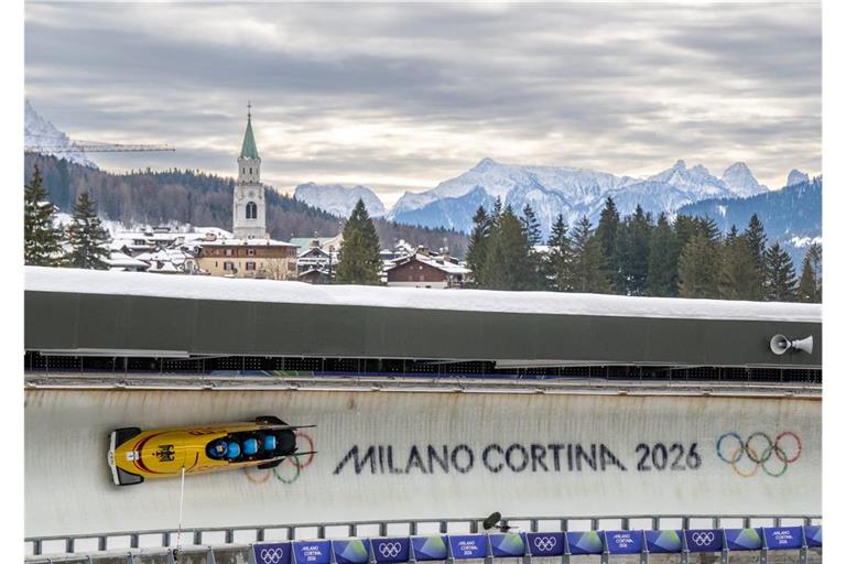 In bewährter Weise haben die deutschen Bobfahrer in Cortina d’Ampezzo Medaillen eingefahren.