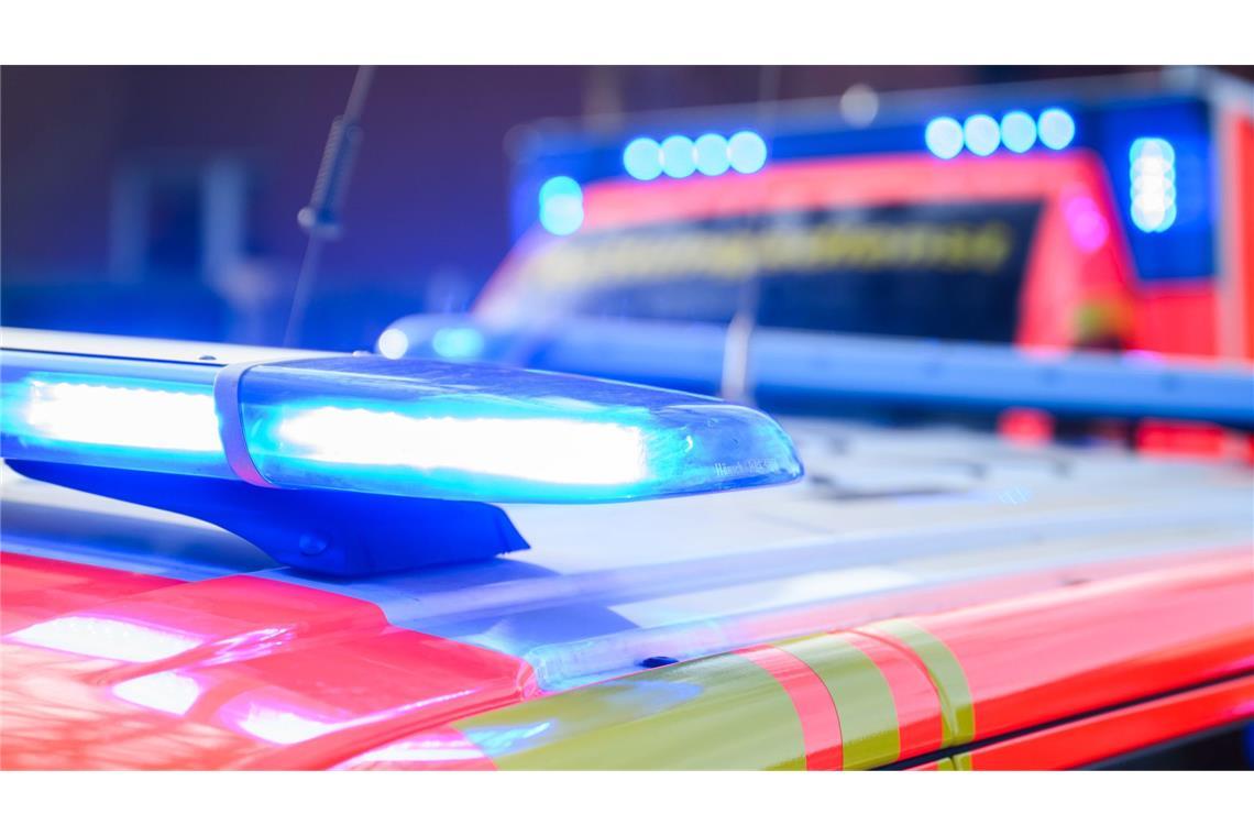 Schwangere und Baby bei Zusammenstoß von zwei Autos verletzt In den beiden Fahrzeugen saßen insgesamt fünf Menschen, die per Rettungswagen ins Krankenhaus gebracht wurden. (Symbolbild)