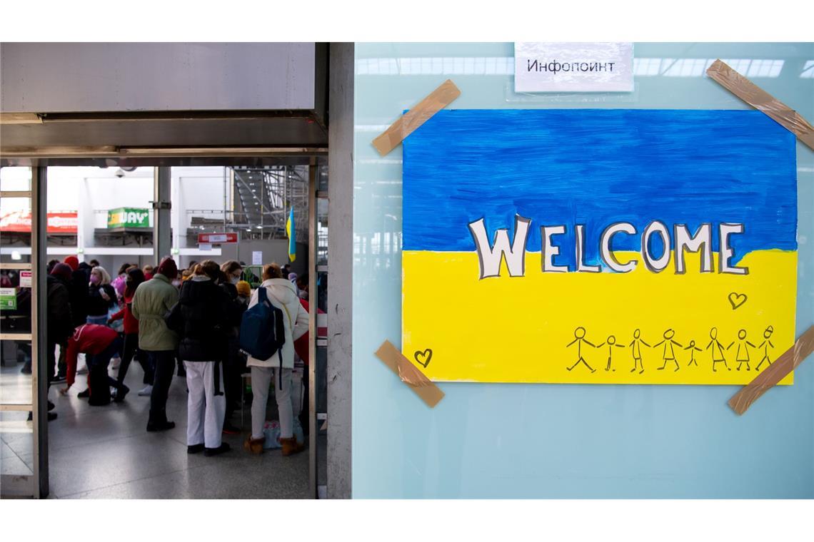 In den ersten Kriegsmonaten, als die ersten Flüchtlinge ankamen, war die Hilfsbereitschaft vielerorts groß. (Archivfoto