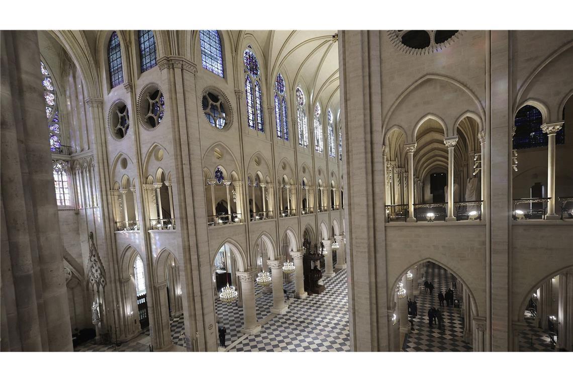Pariser Kathedrale Notre-Dame öffnet wieder ihre Pforten In den prunkvollen Hallen werden am Samstag zahlreiche Gäste die Wiedereröffnung feiern.