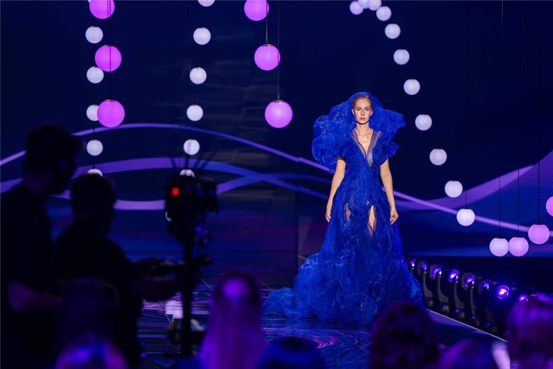 Die Pannen & Missgeschicke in Folge 3 In der 3. Folge von "Germany's Next Topmodel" 2025 mussten sich die Teilnehmerinnen auf dem Laufsteg behaupten.