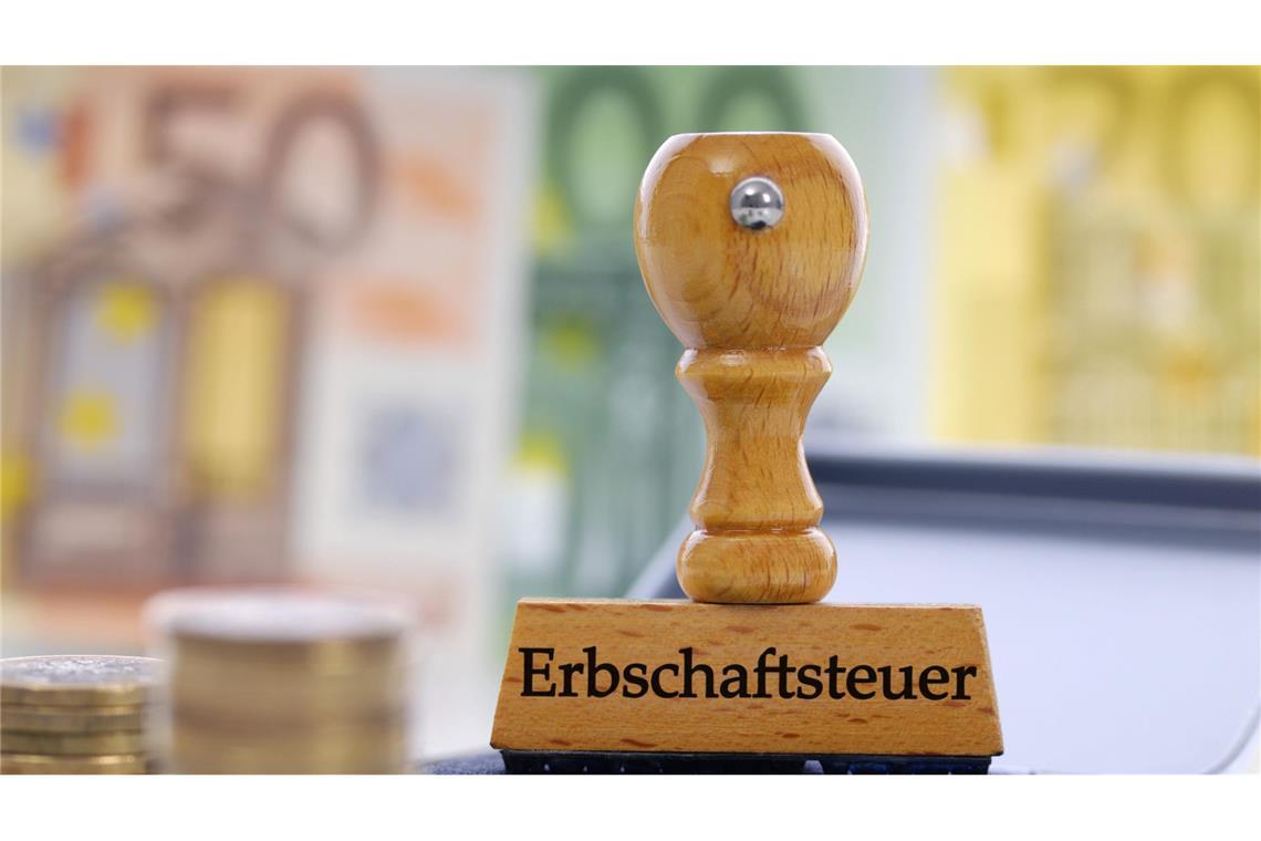 In der Debatte um die Neugestaltung der Erbschaftsteuer gibt es einen neuen Vorschlag von Ökonomen. (Symbolbild)