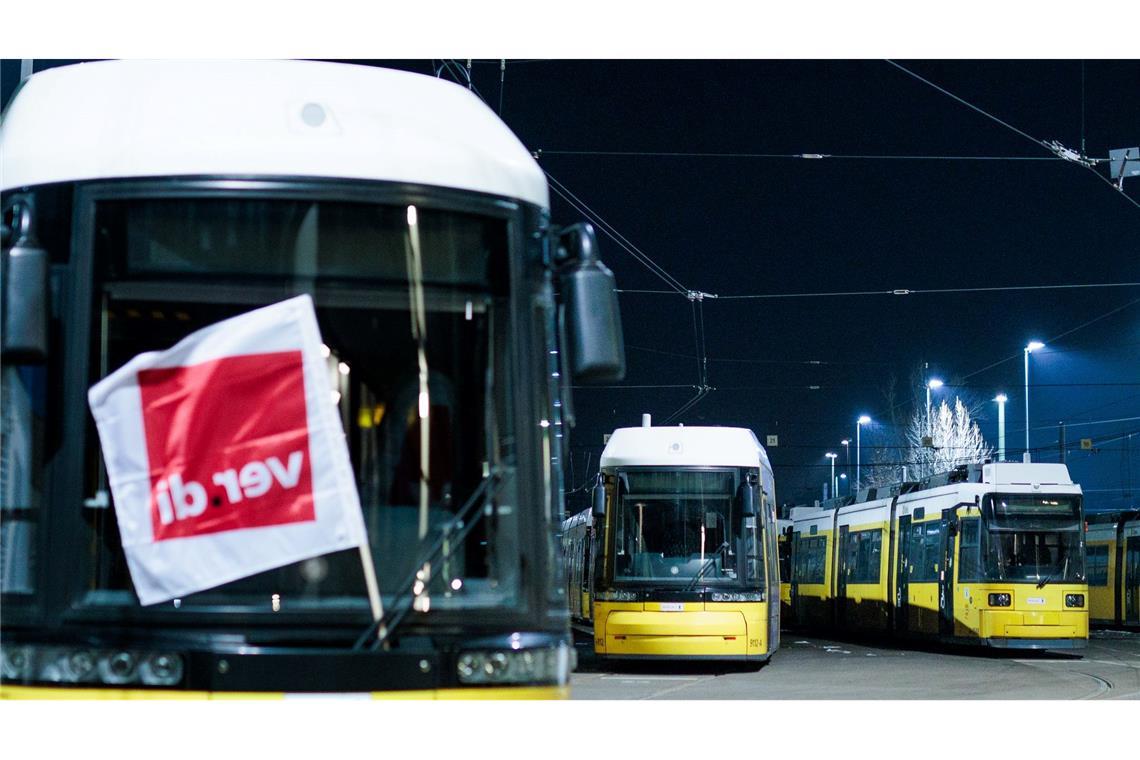 Verdi bestreikt erneut für zwei Tage Berliner Nahverkehr In der kommenden Woche stehen Busse und Bahnen in Berlin wieder zeitweise still.
