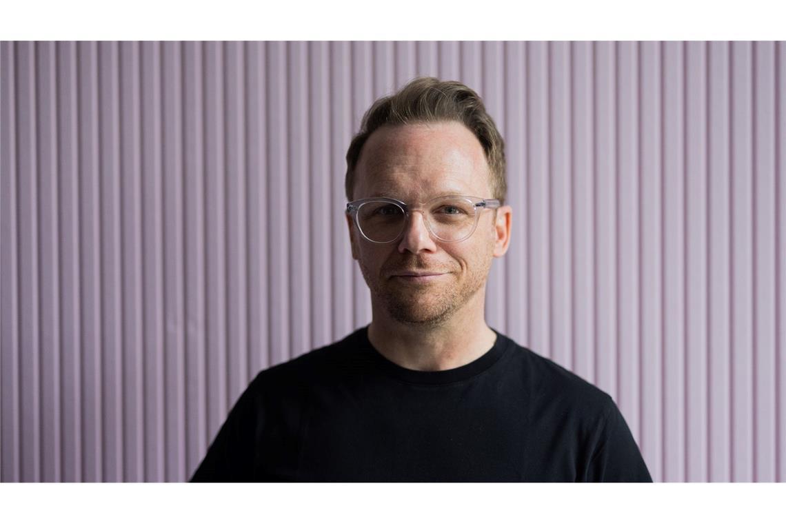 In der neuen RTL-Quizshow tritt ein Kandidat gegen ein 200-köpfiges Publikum an und muss bei Schätzfragen besser liegen als die kollektiven Antworten.