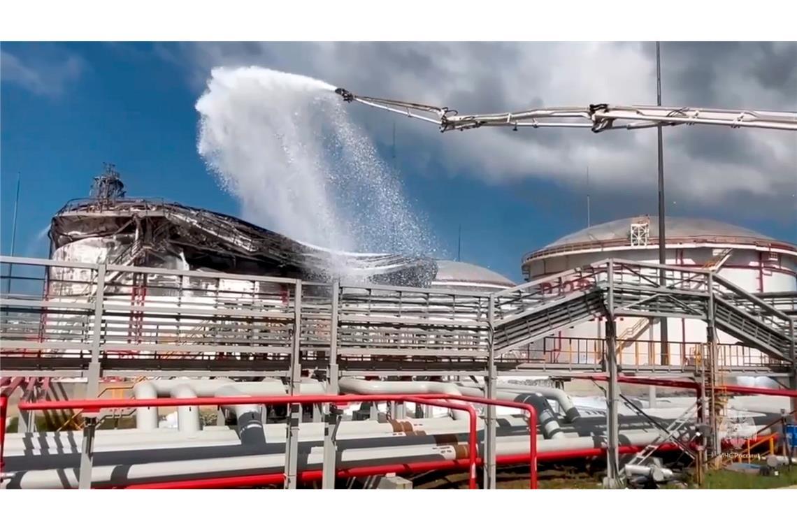 In der Region Krasnodar hat ein ukrainischer Drohnenangriff erneut ein Lager mit Erdölprodukten getroffen. (Archivbild)