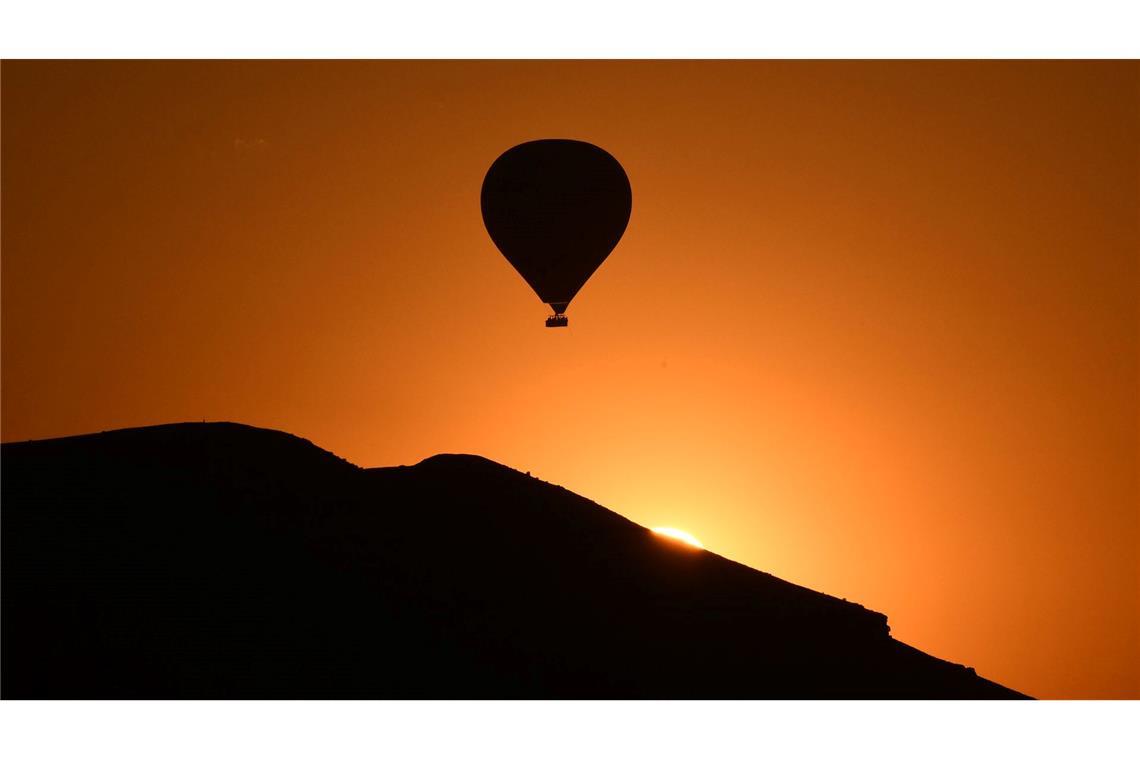 Heißluftballons in Türkei abgestürzt - Ein Toter In der Türkei sind zwei Heißluftballons abgestürzt (Symbolbild)