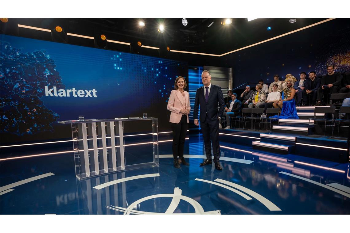 Tat in München: Scholz verspricht schnellere Abschiebungen In der ZDF-Sendung "Klartext" musste Kanzler Scholz schwierige Fragen von besorgten Bürgern beantworten.