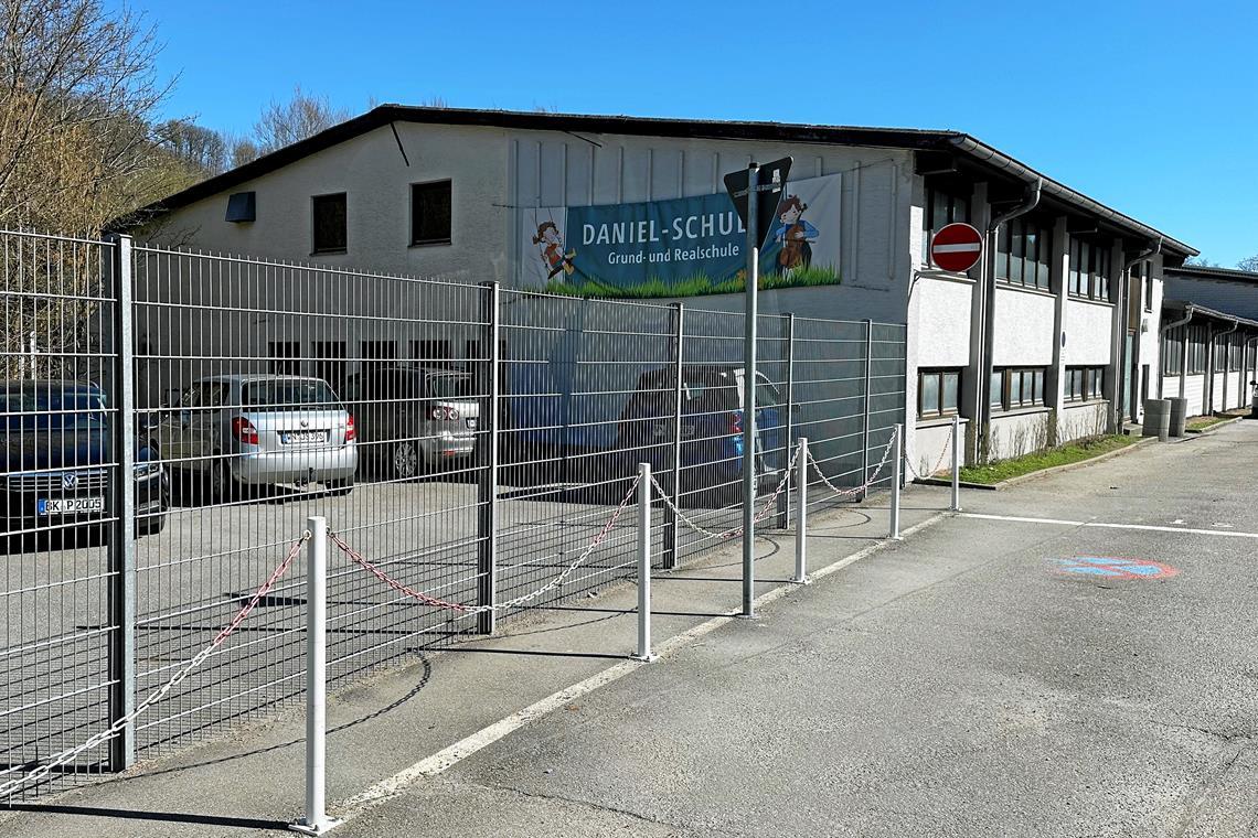 Das Familiäre soll erhalten bleiben In diesem Gebäude sollen die Fachräume der Danielschule gebaut werden und so für mehr Platz sorgen. Foto: privat