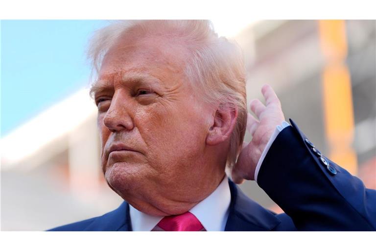 In einem Statement an mehrere US-Medien zeigte sich eine Sprecherin des Weißen Hauses erzürnt über eine Folge der US-Serie "South Park". Darin wird Trump parodiert.