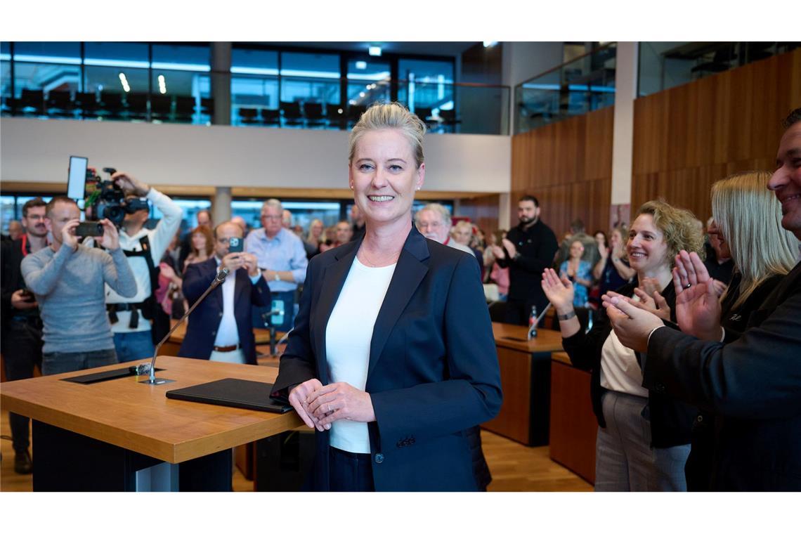 In Gelsenkirchen siegte die SPD-Politikerin Andrea Henze über den AfD-Herausforderer.