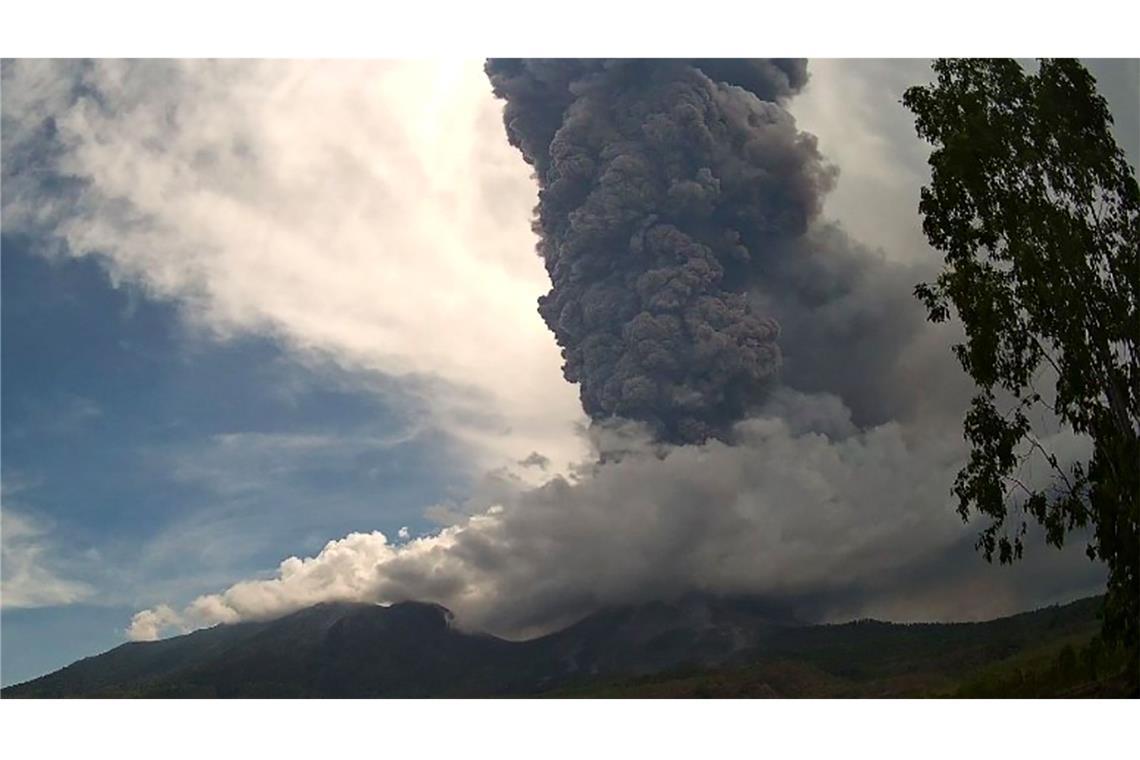 Vulkanausbruch: Tausende Dorfbewohner verweigern Evakuierung In Indonesien kommt es häufig zu Erdbeben und Vulkanausbrüchen. (Symbolbild)