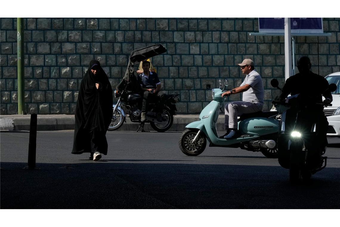In Irans Hauptstadt Teheran geht während der Verhandlungen das Leben weiter.