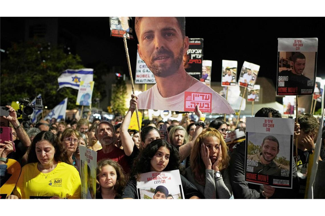US-Vorschlag für Gaza-Waffenruhe weckt leichte Hoffnung In Israel gehen erneut Menschen gegen den Krieg auf die Straße.