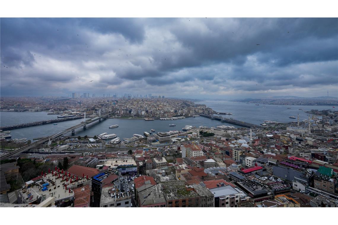 Istanbul: Nachbeben versetzen Bevölkerung weiter in Unruhe In Istanbul bebt die Erde weiter.