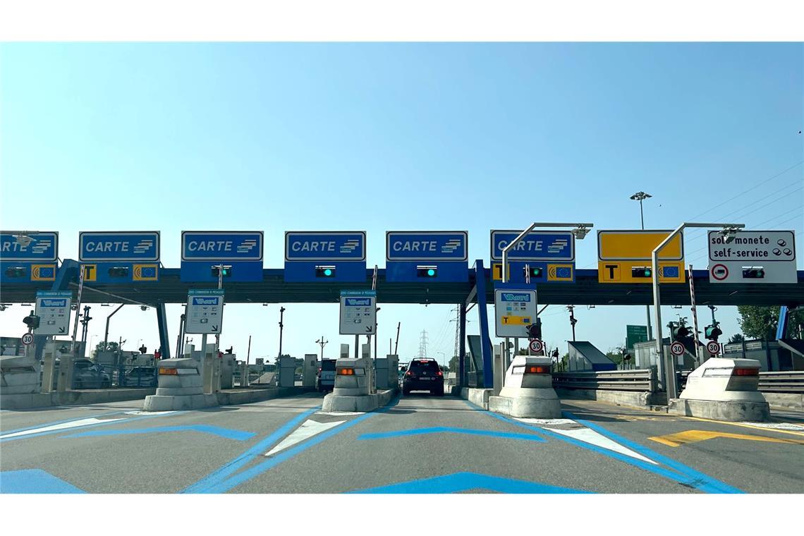 In Italien soll es bei Verspätungen wegen Autobahn-Baustellen jetzt Geld zurückgeben. (Archivbild)