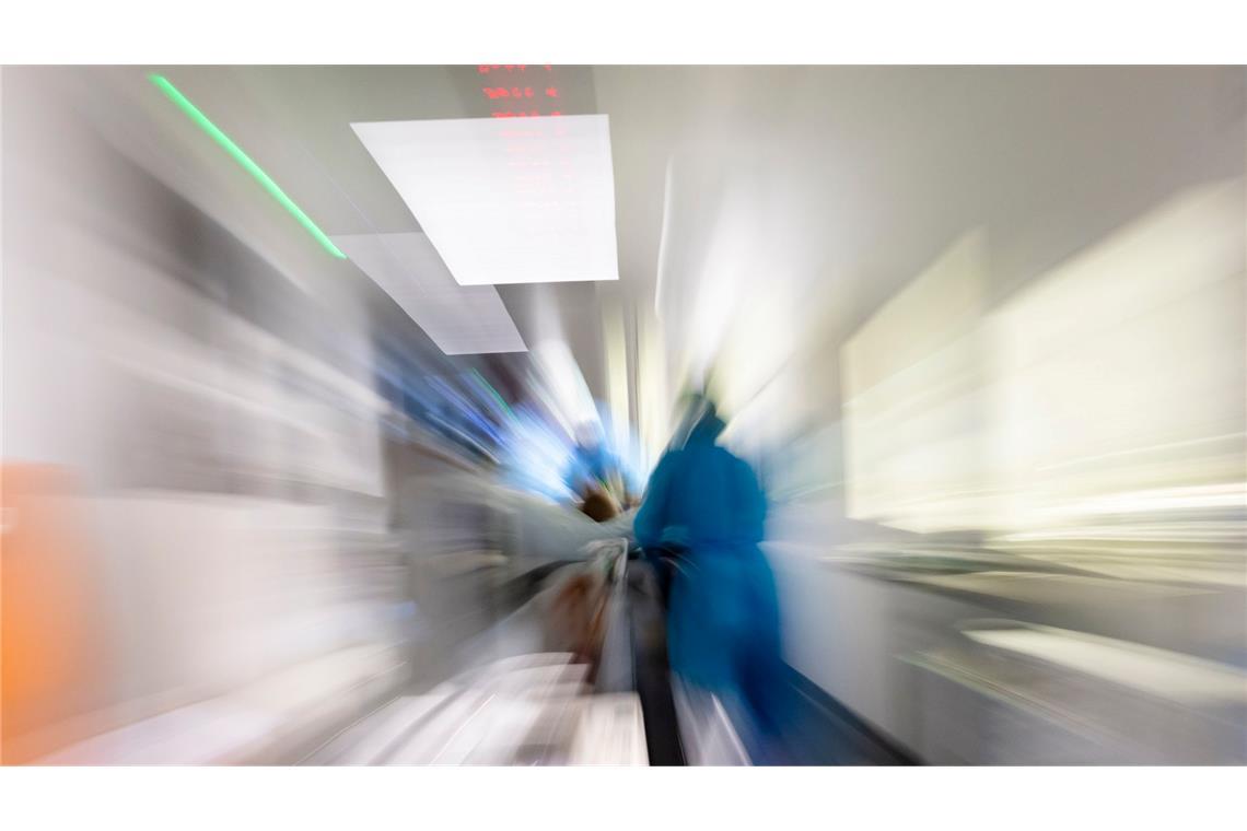 Fast jeder Zehnte muss an Heiligabend arbeiten In Krankenhäusern arbeiten über die Feiertage viele Menschen. (Symbolbild)