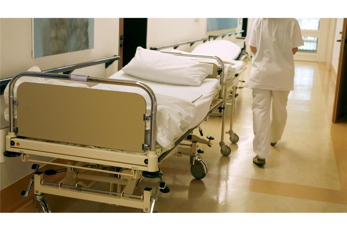 In Krankenhäusern sind Schichtdienste in der Nacht weit verbreitet. (Archivbild)