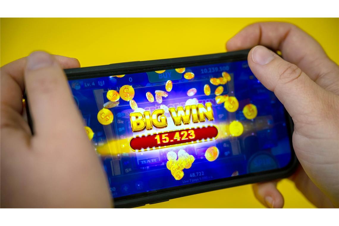 Unterschätzte Glücksspielsucht - Zocken bis in den Ruin In Online-Glücksspielen sehen Experten ein wachsendes Risiko. (Symbolbild)