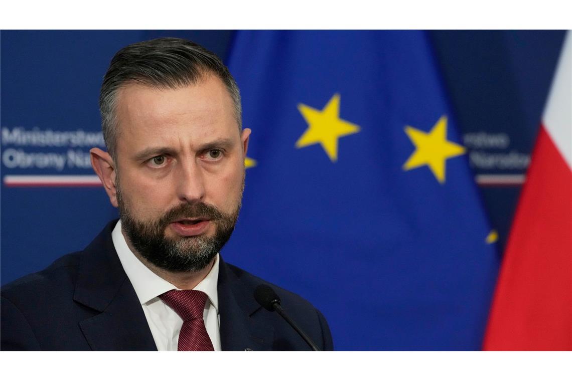 In Polen muss Verteidigungsminister Kosiniak-Kamysz die Kooperation mit Deutschland verteidigen.