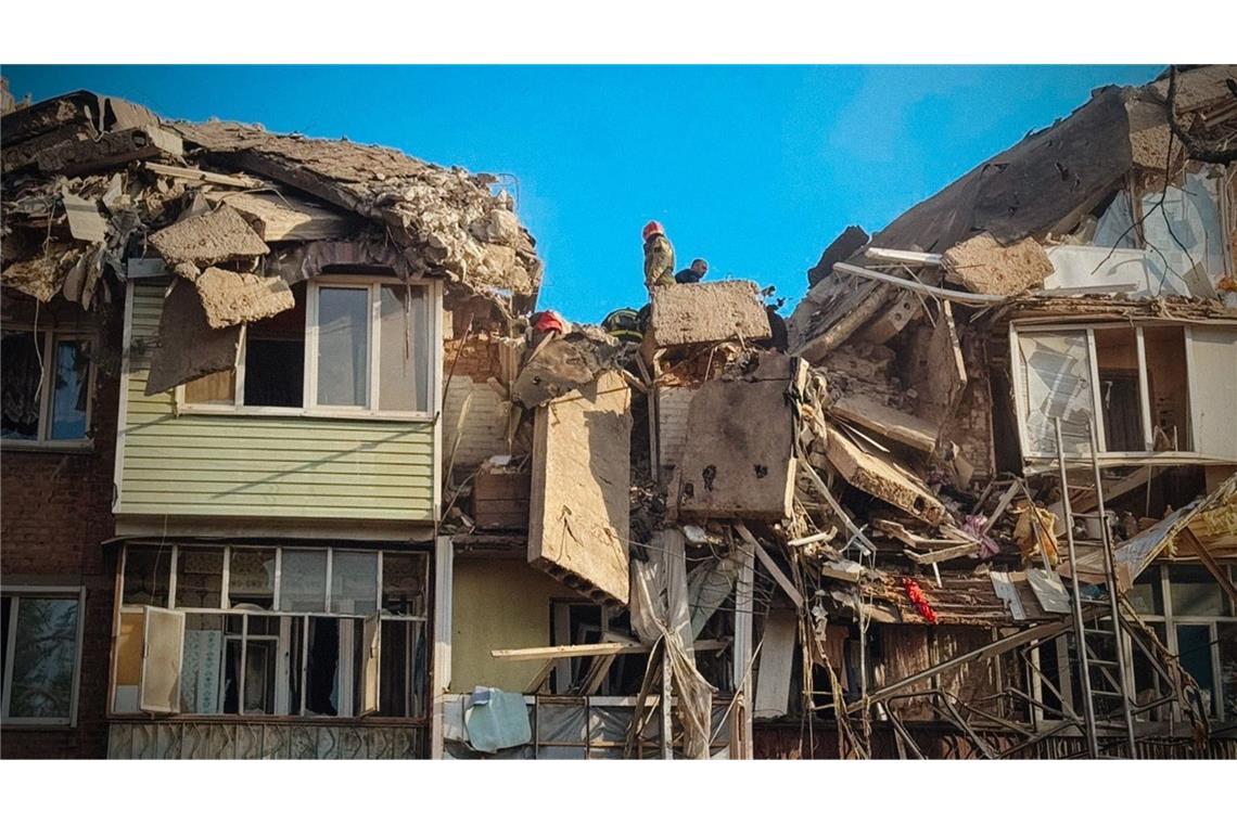 In Pryluky wurde ein fünfstöckiges Wohnhaus getroffen.