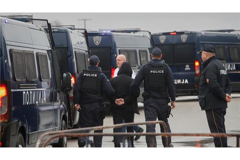 In Skopje beginnt ein Prozess gegen Dutzende mutmaßlich Verantwortliche für den verheerenden Brand in einem Nachtclub, infolgedessen 63 Menschen ums Leben kamen.