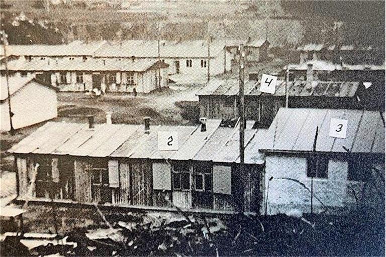 In solchen Baracken mussten die Zwangsarbeiter leben