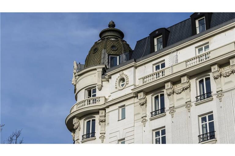 In Spanien wurde ein 20-Jähriger festgenommen, der sich in Hotelbuchungssysteme hackte und in Luxussuiten übernachtete (Symbolfoto).