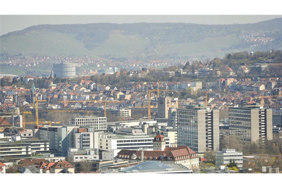 Mieten steigen – Erhöhte Nachfrage nach Wohneigentum In Stuttgart steigt das Kaufinteresse an Wohneigentum, während die Mieten weiter steigen.