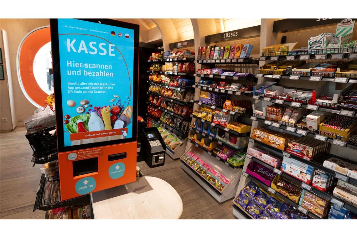 Geschäfte ohne Personal machen Kunden neugierig In vielen autonomen Geschäften wird per SB-Kasse bezahlt.