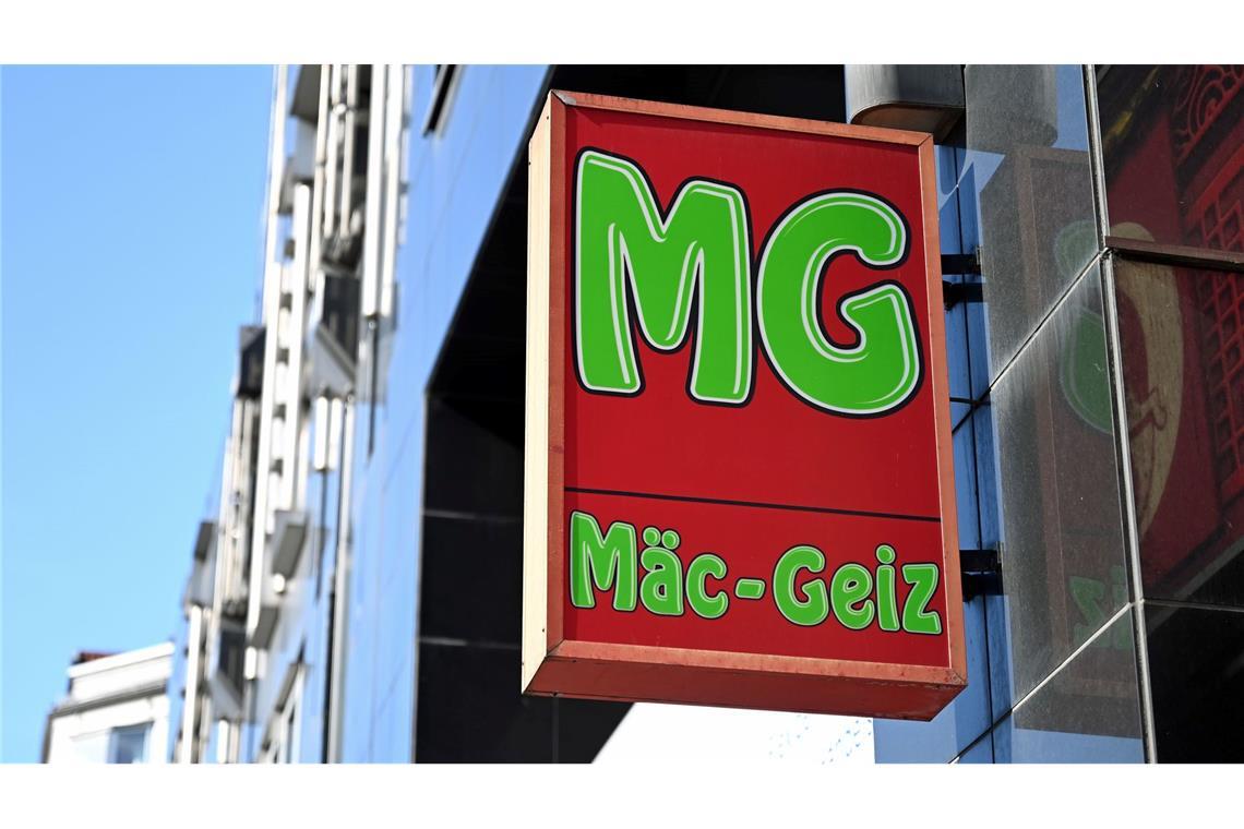In vielen ostdeutschen Städten gibt es Filialen der Kette Mäc Geiz.