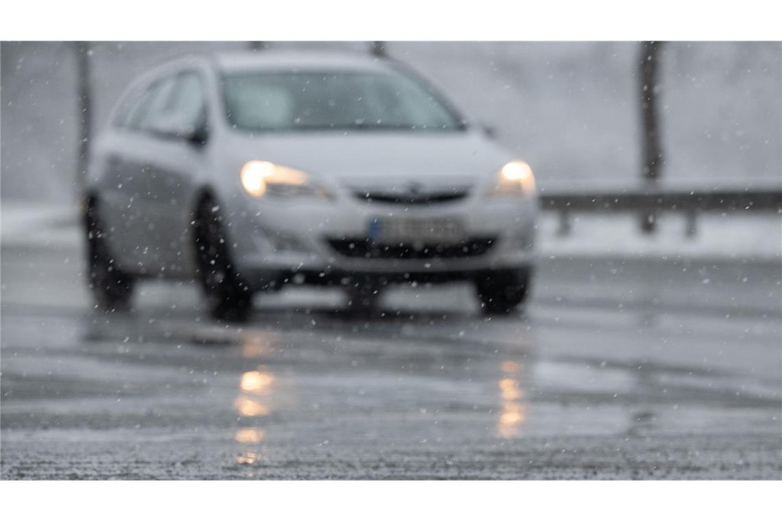 In vielen Regionen im Südwesten kam es zu zahlreichen Verkehrsunfällen. (Archivbild)