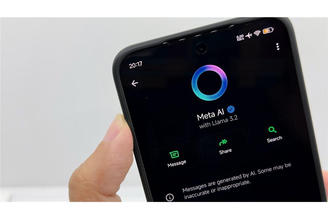 Kann man Meta AI in WhatsApp löschen? In WhatsApp ist jetzt ebenfalls eine KI integriert.
