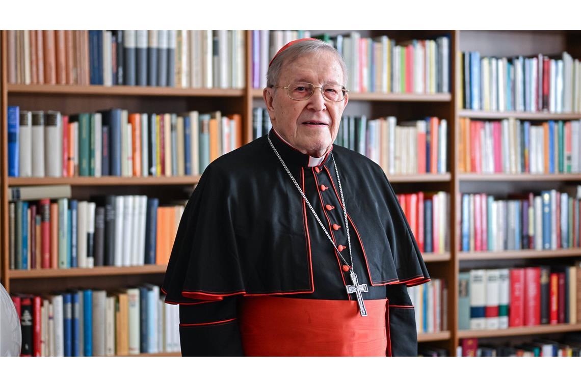 ine Falschmeldung über den Tod des deutschen Kardinals Walter Kasper ist  auf der Online-Plattform X verbreitet worden (Archivfoto).