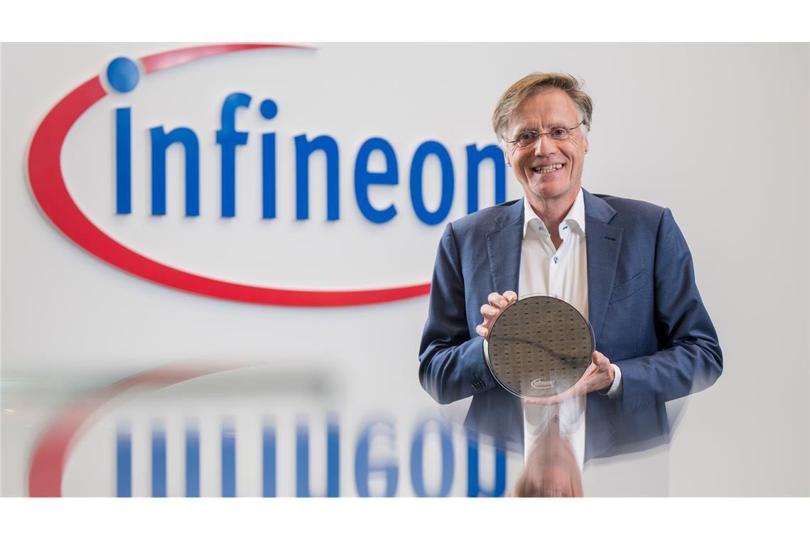 Infineon-Chef Jochen Hanebeck will die Investitionen beschleunigen. (Archivbild)