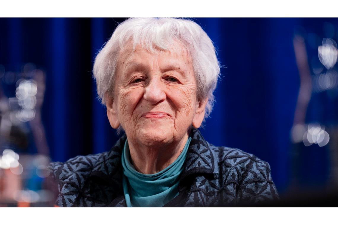 Diesen Jugend-Slang findet Autorin Ingrid Noll "strange" Ingrid Noll wird 90 Jahre alt (Archivbild).