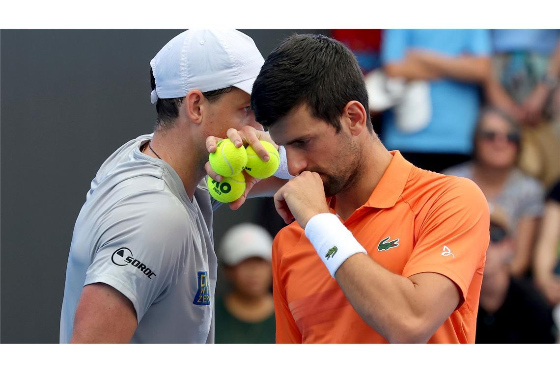 Tennis-Revolte: Gewerkschaft klagt wegen "Kartell" Initiierten gemeinsam die Spielergewerkschaft PTPA: Vasek Pospisil (l) und Novak Djokovic.