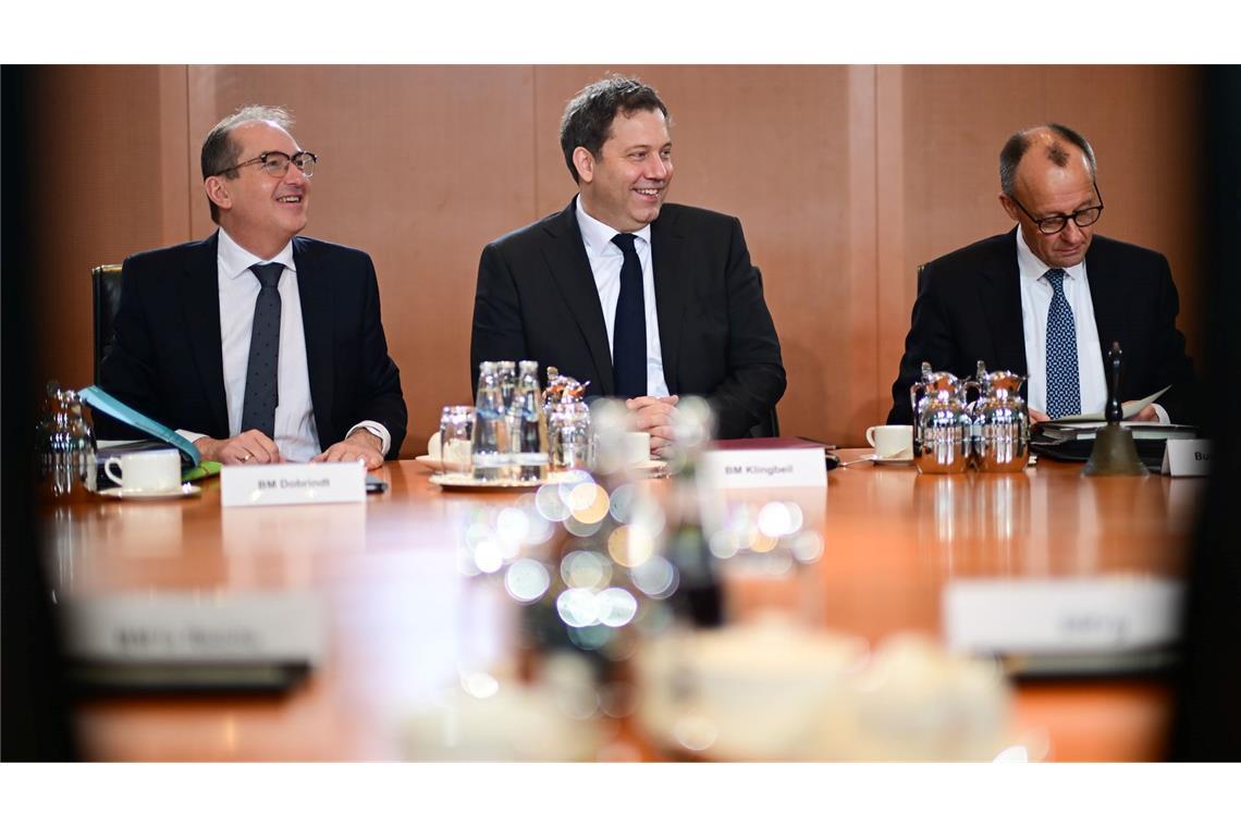 Innenminister Alexander Dobrindt (CSU) trägt in der Bundesregierung unter anderem für Migrationsfragen, innere Sicherheit und Bevölkerungsschutz die Verantwortung. (Archivfoto)