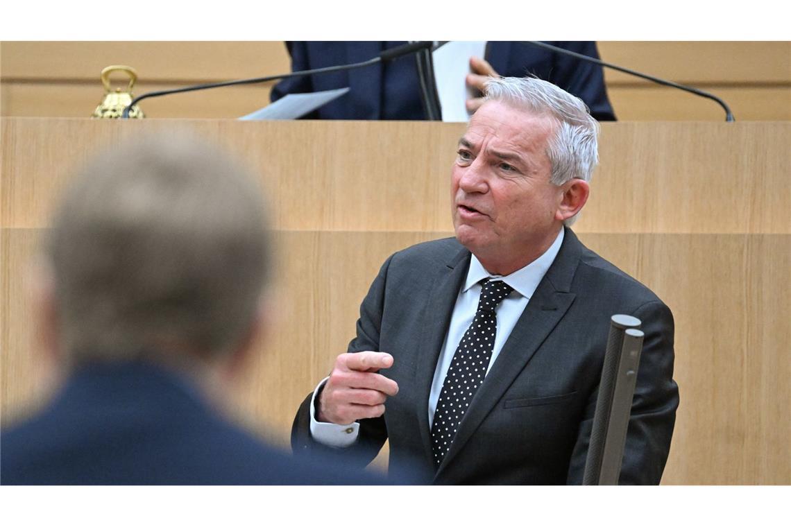 Ministerium sieht Gefahr durch Desinformation vor Landtagswahl Innenminister Thomas Strobl warnt vor Desinformationskampagnen. (Archivbild)
