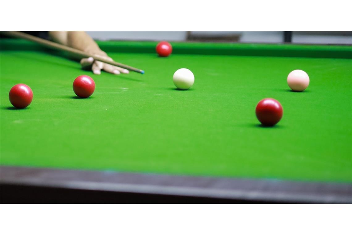 Snooker WM 2025: Spielplan, Termine und Ergebnisse Insgesamt 32 Profis treten bei der Snooker WM 2025 in Sheffield gegeneinander an.