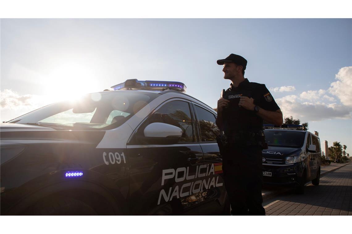 Medien: Polizeichef versteckt in Spanien Millionen in Wänden Insgesamt wurden 15 Personen festgenommen. (Foto Archiv)