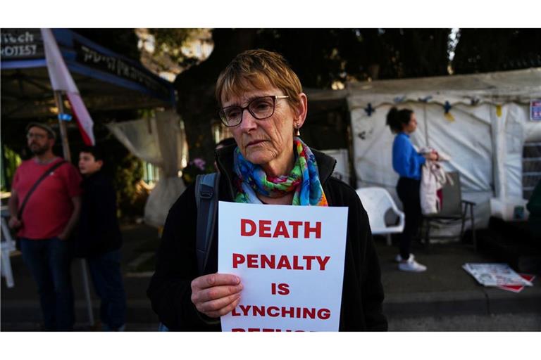 International erntete die israelische Regierung viel Kritik für das Vorhaben.