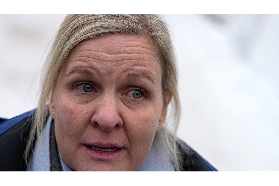 IOC-Präsidentin Kirsty Coventry zeigte sich nach dem Ausschluss des Ukrainers Heraskewytsch emotional.