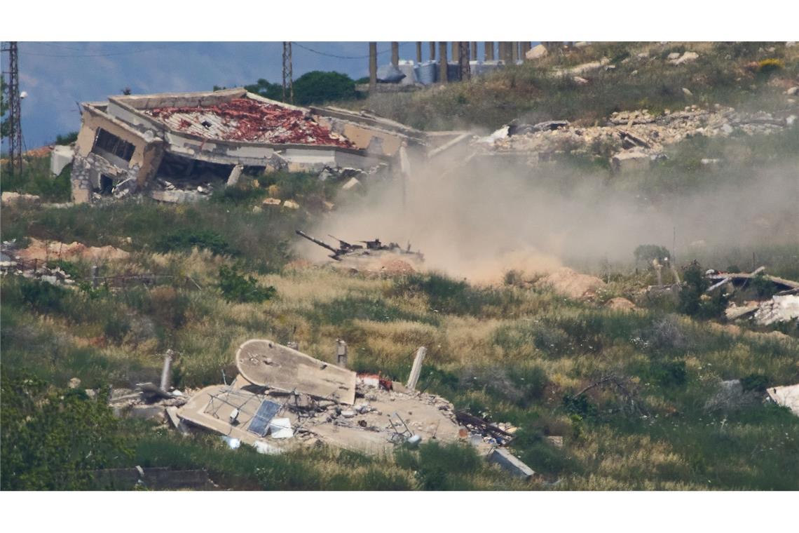 Israel rückt im Süden weiter vor auch jenseits des Flusses Litani.