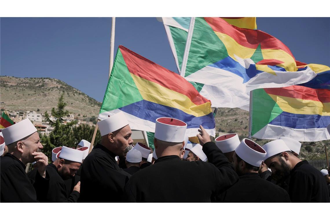 Israels Streitkräfte fliegen Luftangriff auf Damaskus Israel sieht die Drusen als Verbündete an.