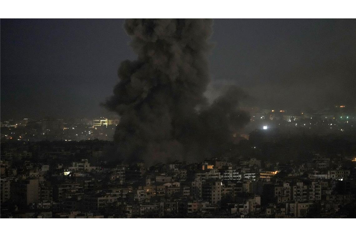 Israel macht Druck vor G20-Gipfel - Proteste in Tel Aviv Israels Armee greift weiter Ziele im benachbarten Libanon an.