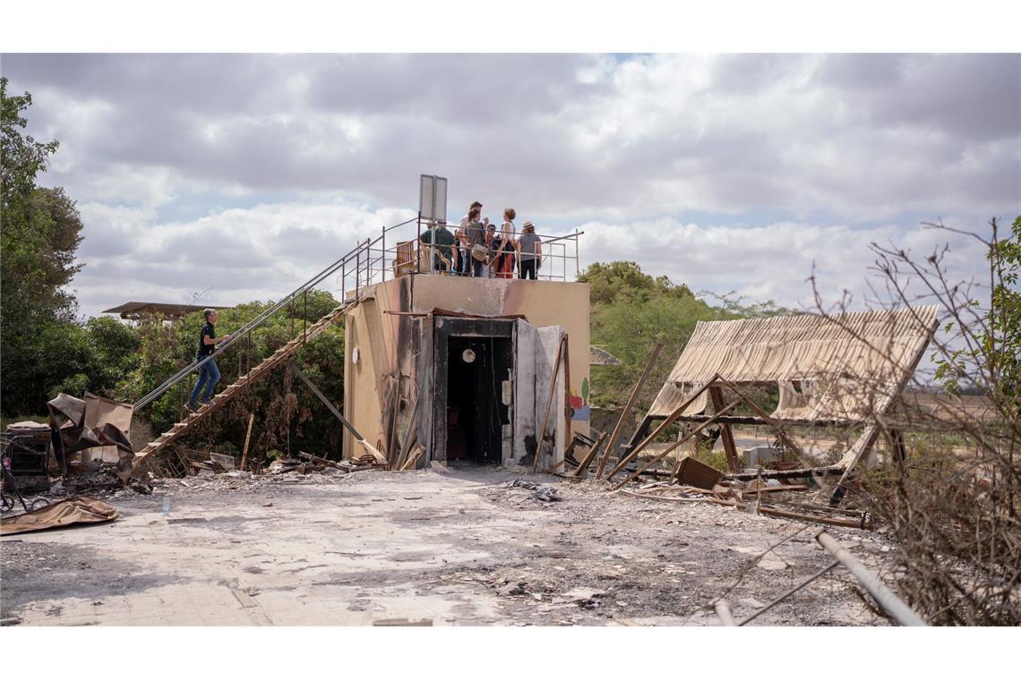 Hamas feuert in Neujahrsnacht Raketen auf Israel Israels Armee hat nach eigenen Angaben einen Hamas-Kommandeur getötet, der den Überfall auf den Kibbuz Nir Oz angeführt haben soll. (Archivbild)