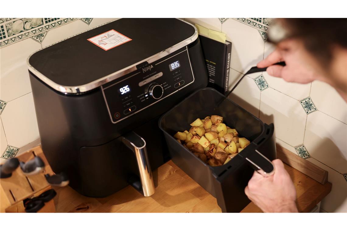 Ist der Korb befüllt, kann der Airfryer gestartet werden.